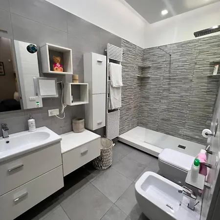 Panzió Raroom Deluxe R